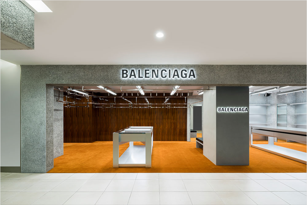 Tokyo: Balenciaga shop-in-shop opening 