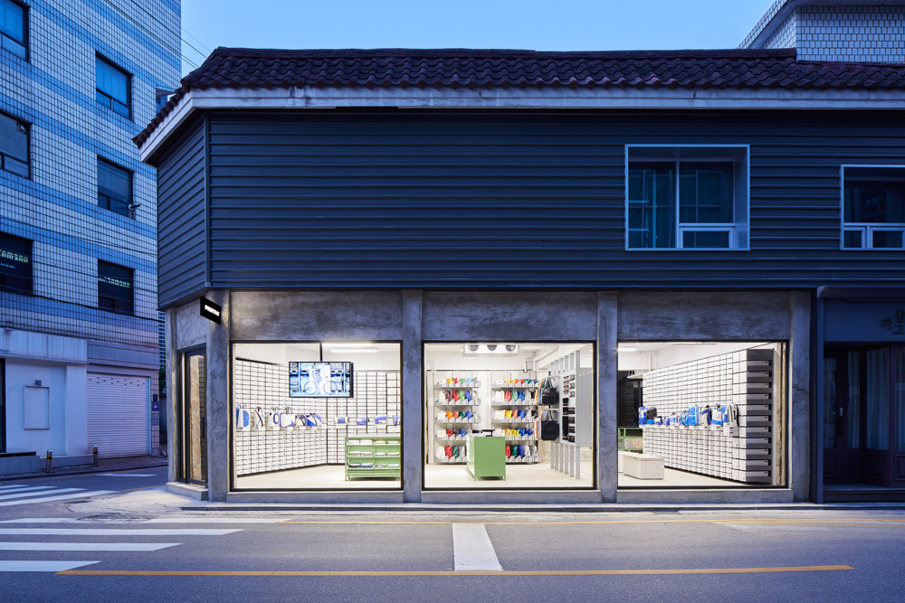 Seoul: FREITAG store opening – superfuture