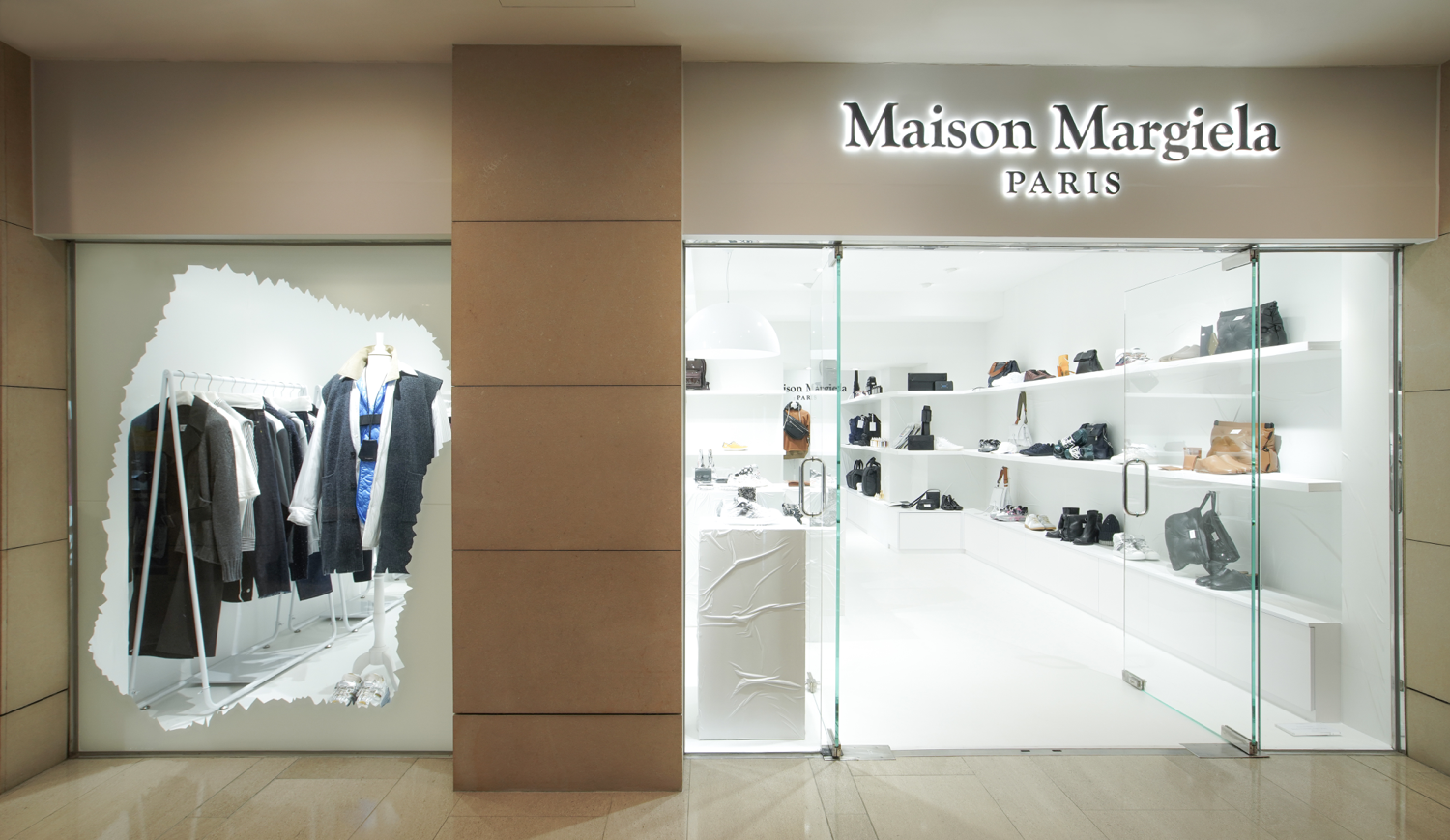 Tokyo: Maison Margiela store opening