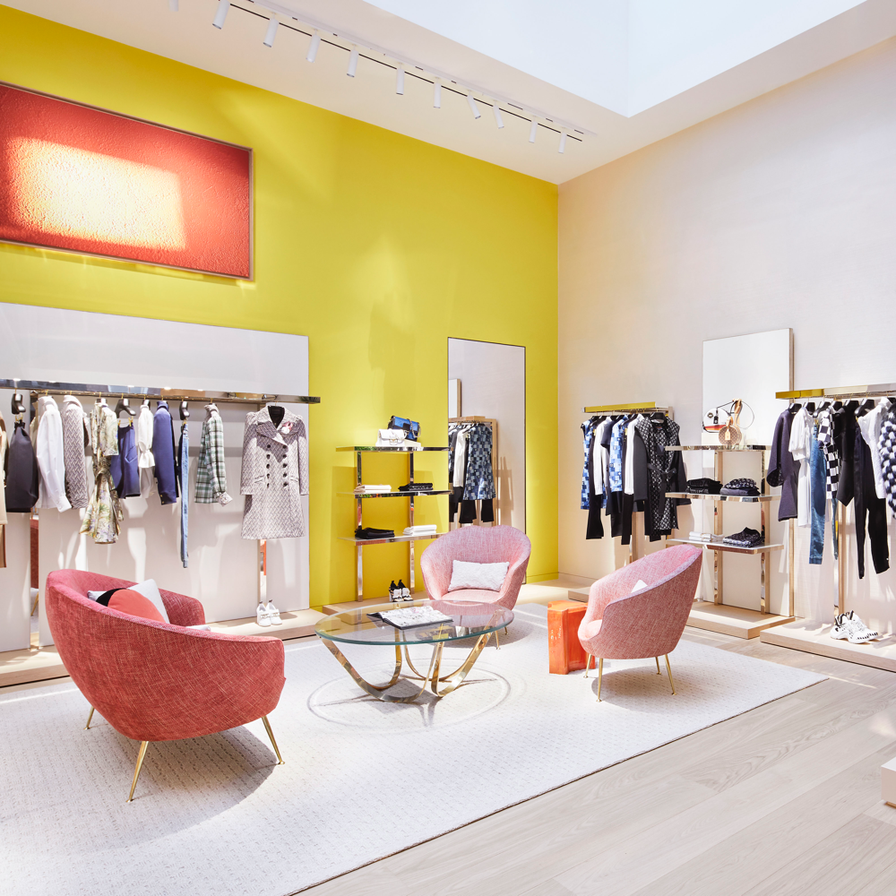 Louis Vuitton city guides - Luxury RetailLuxury Retail