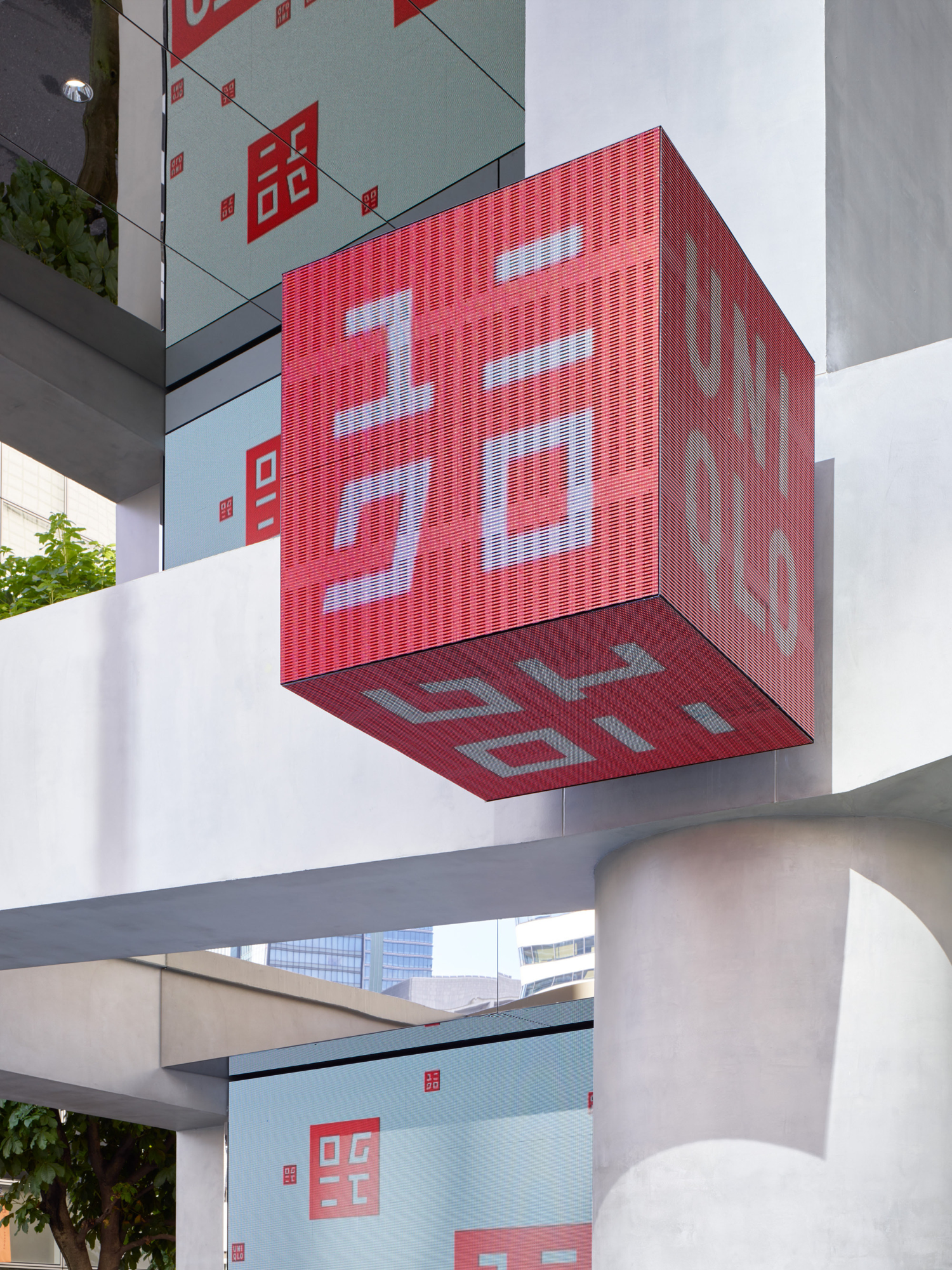 The newly renovated Uniqlo Ginza flagship store will have a café