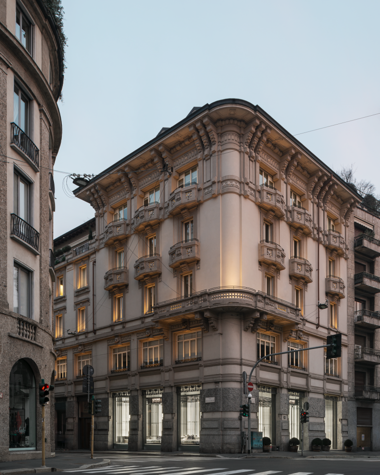 Milan: Living Divani Gallery Renewal 