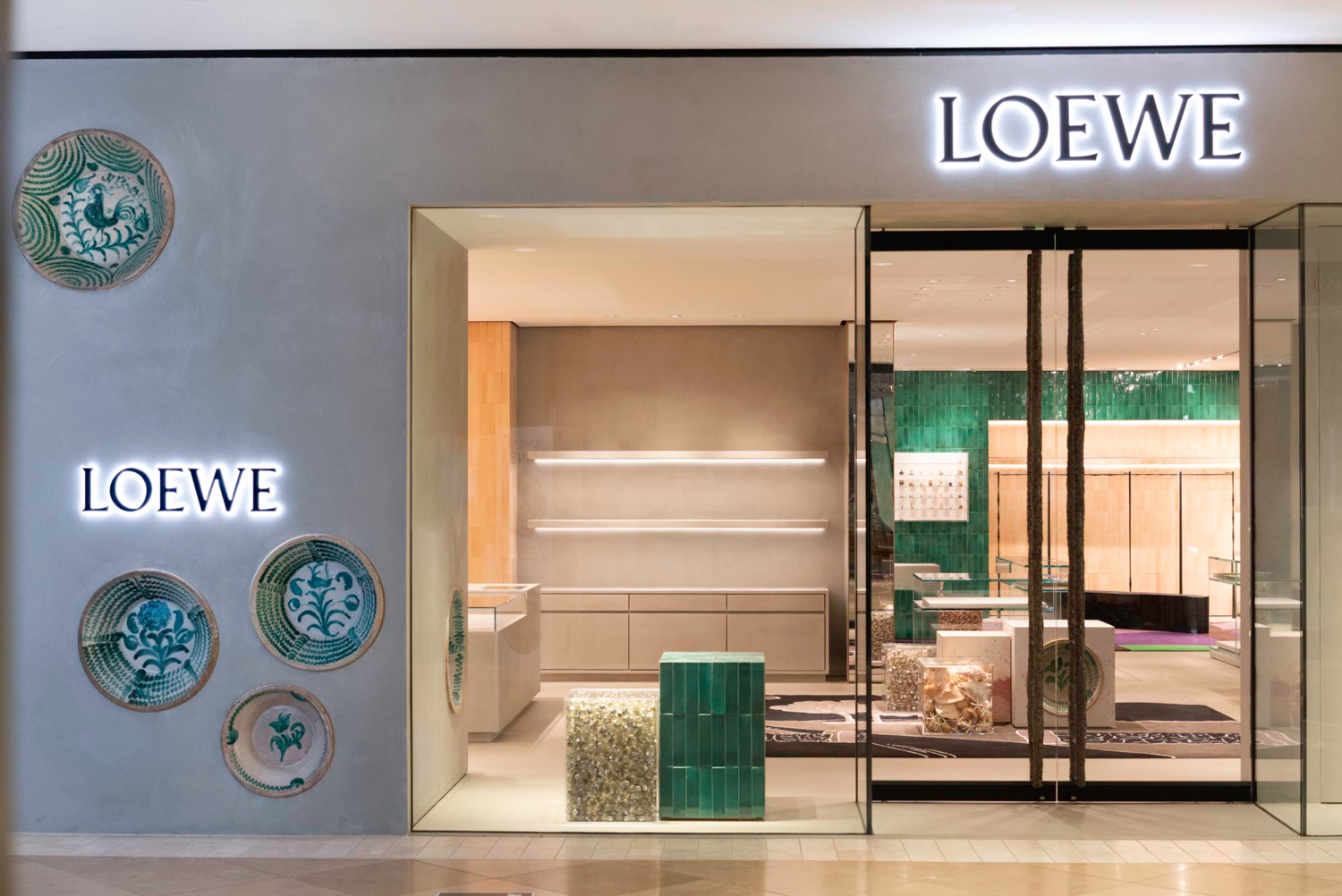 The First Les Parfums Louis Vuitton Pop-Up Store Opens at South Coast Plaza  in Costa Mesa