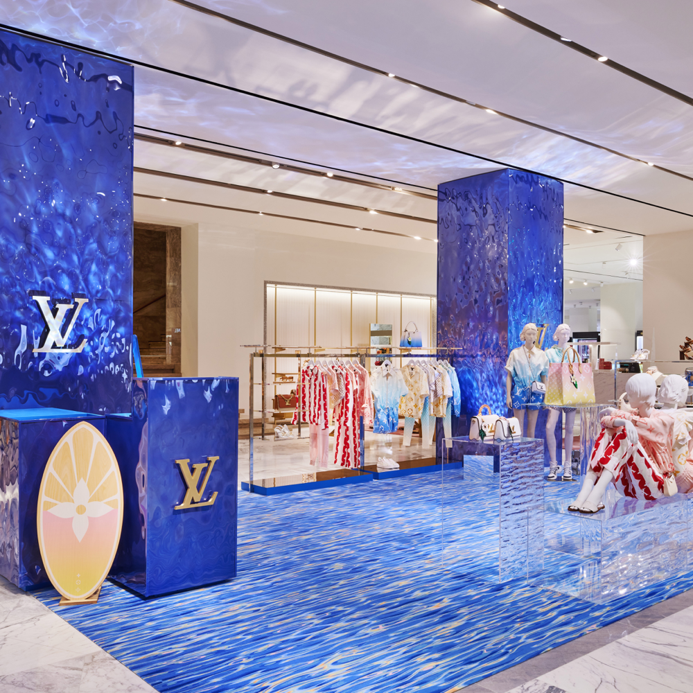 Louis Vuitton store in Crystals Shopping Centre Las Vegas Stock Photo   Alamy
