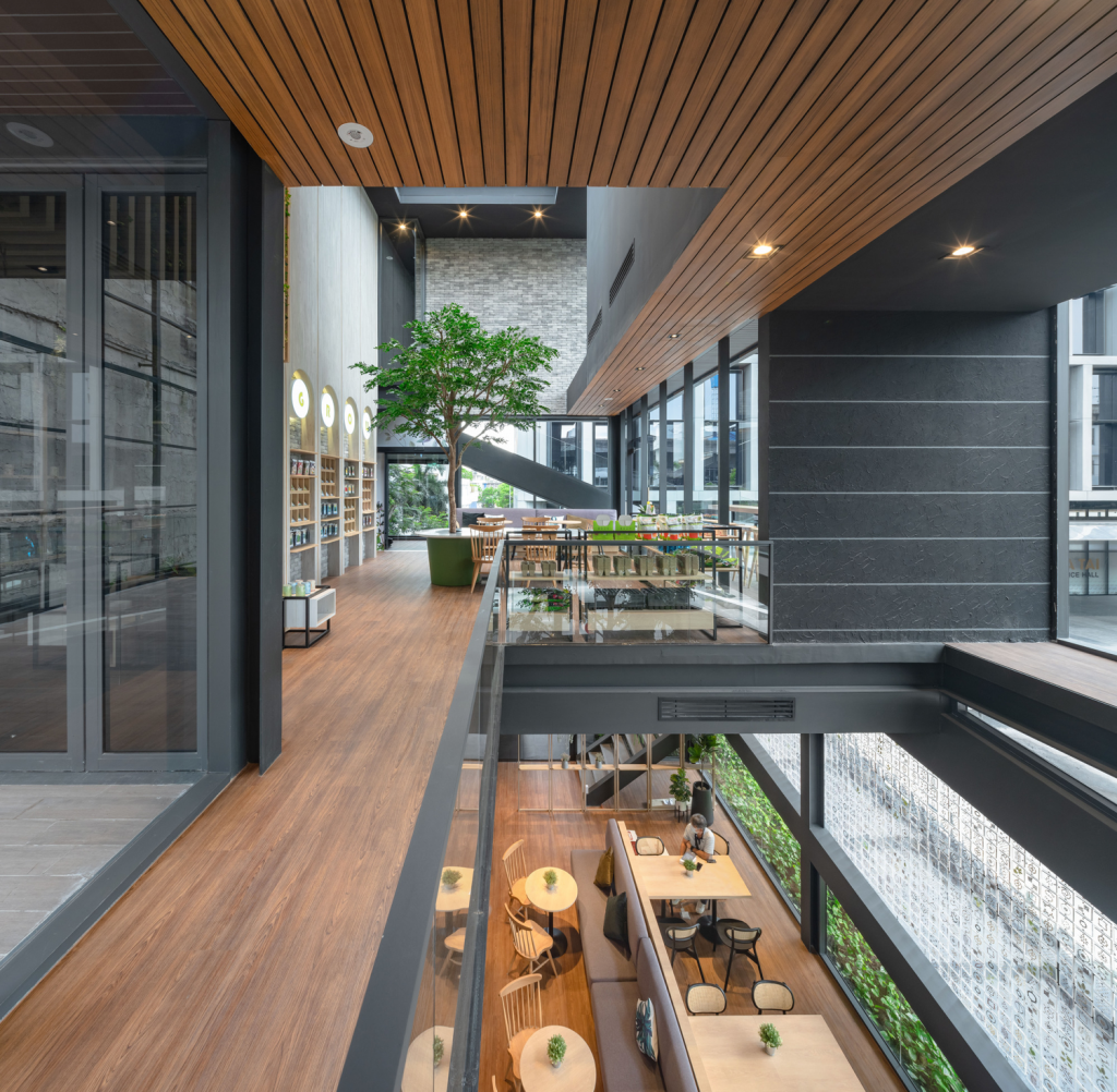 Bangkok: Chia Tai Farm restaurant opening | superfuture®