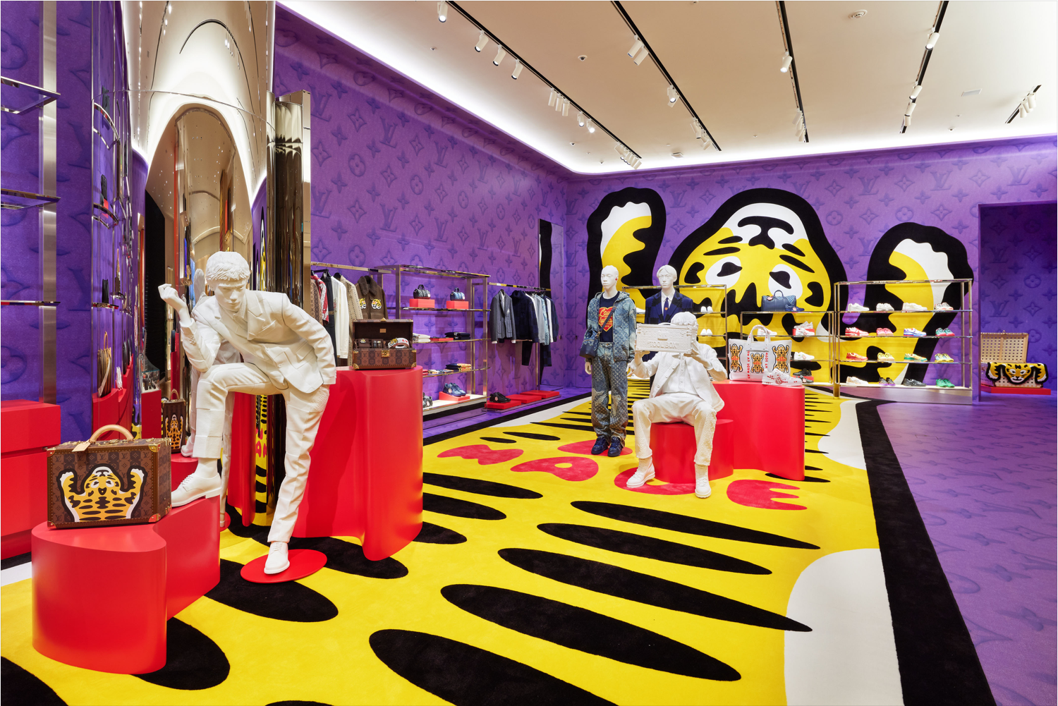 Tokyo: Louis Vuitton store renewal