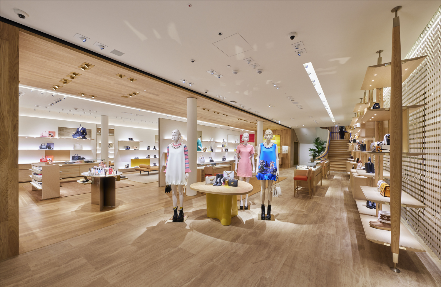 Plys dukke mave af Oslo: Louis Vuitton store opening – superfuture®