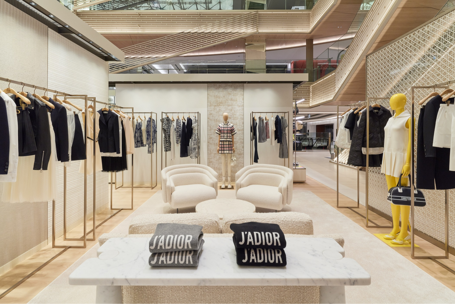 Tokyo Dior Pop Up Store Opening – WindowsWear