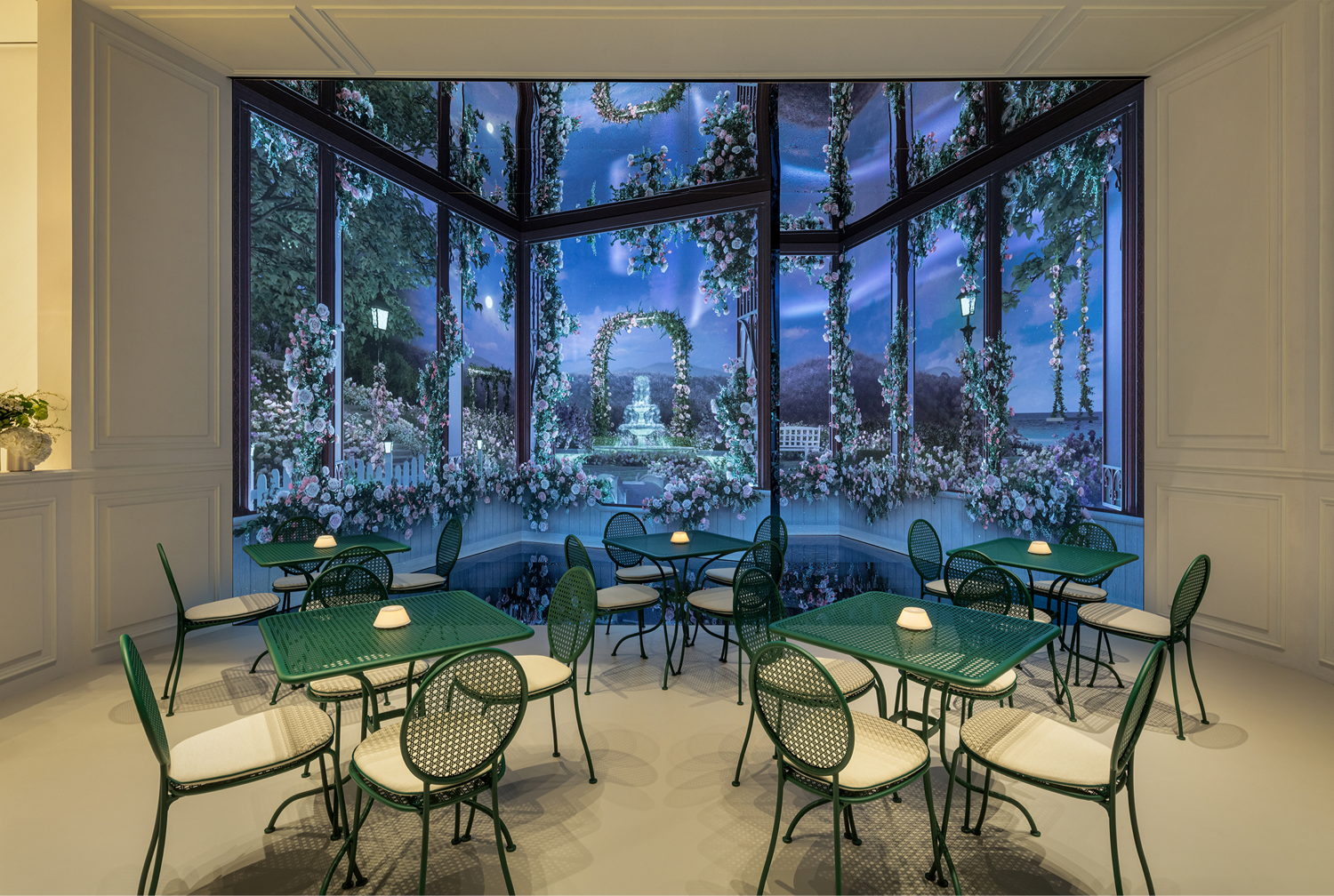 Dior opens 2023 FW pop-up store in Galleria - KED Global