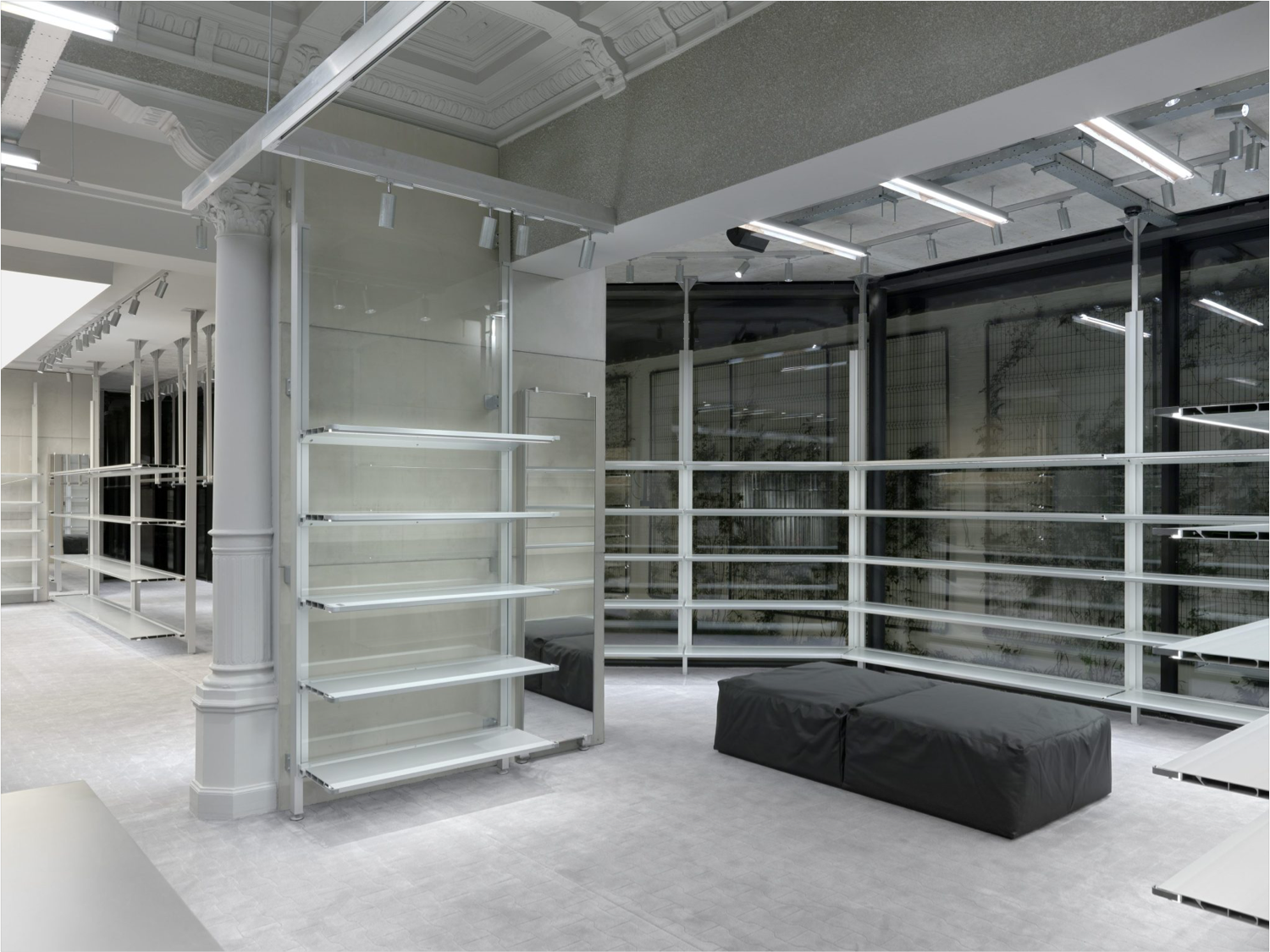 Brussels: store opening –