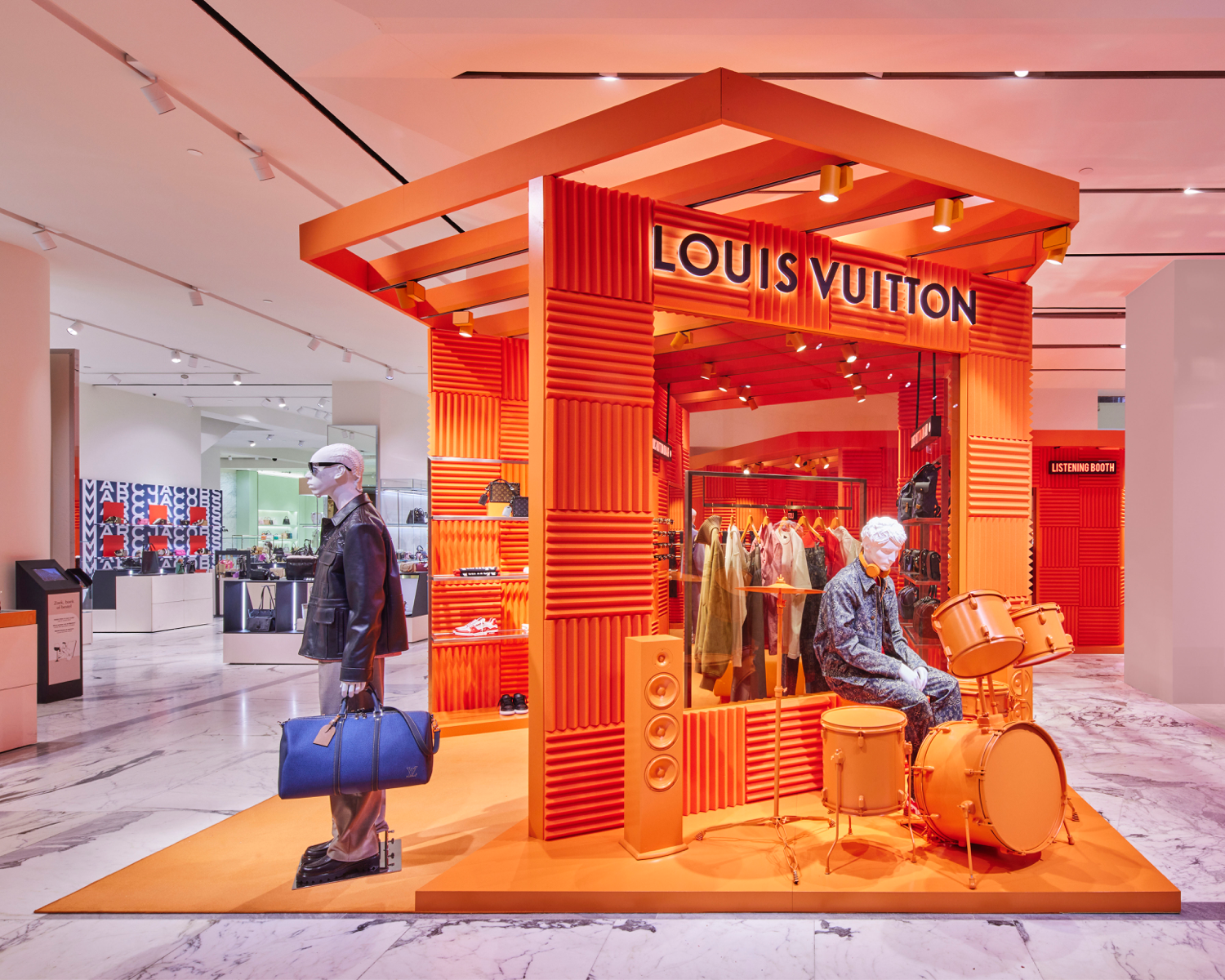 Amsterdam: Louis Vuitton pop-up store, superfuture®