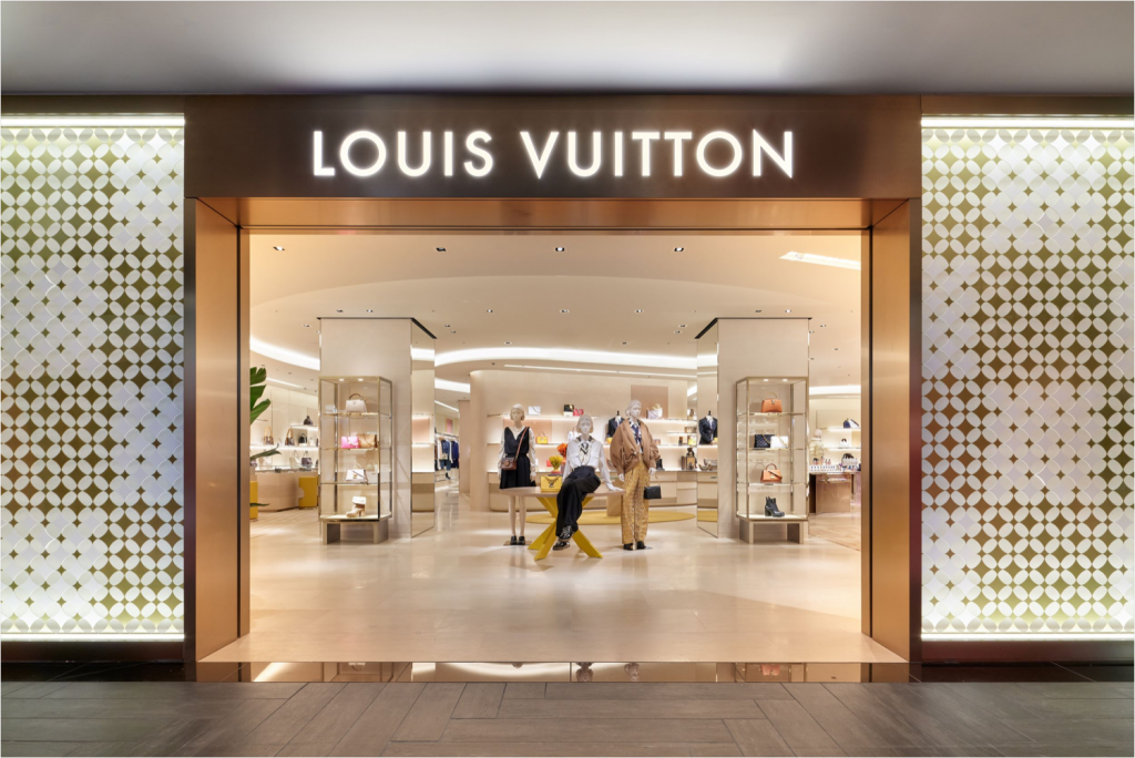 Tokyo: Louis Vuitton shop-in-shop renewal | superfuture®
