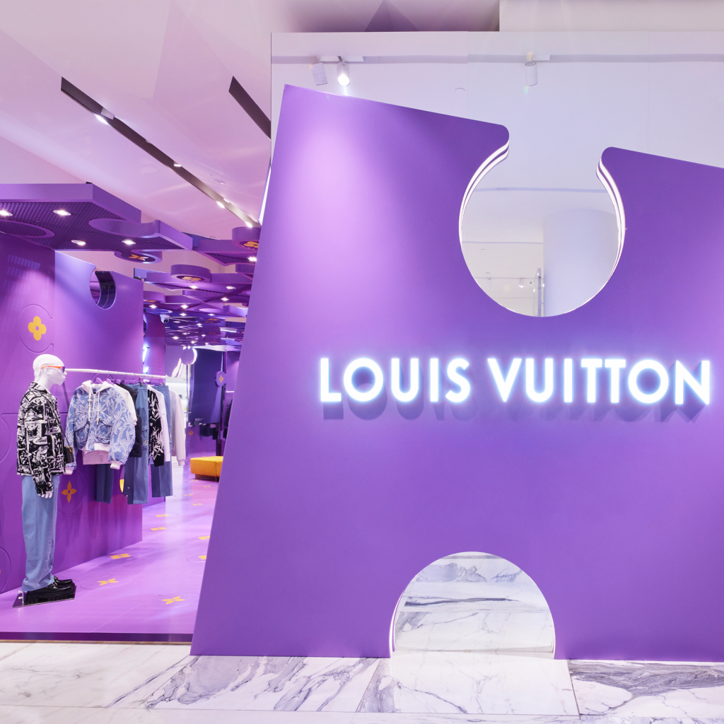Amsterdam, Holland, Louis Vuitton, LVMH Store Front, People Luxury