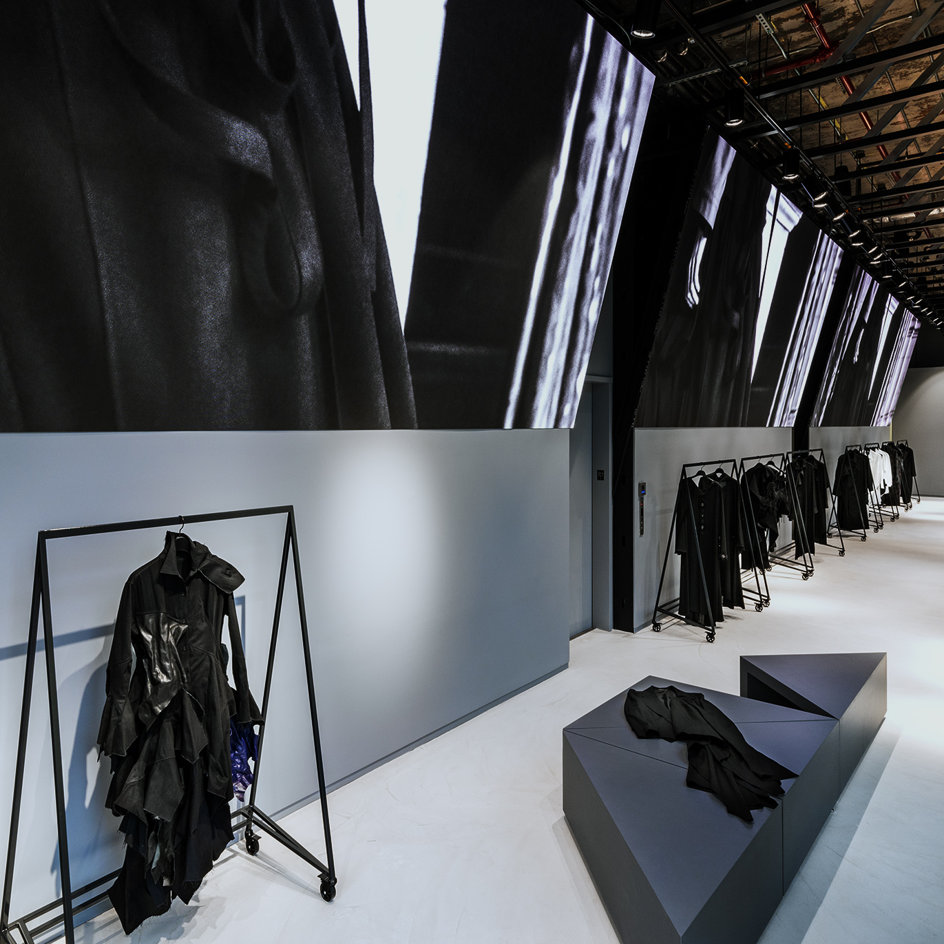 New York: Yohji Yamamoto store opening